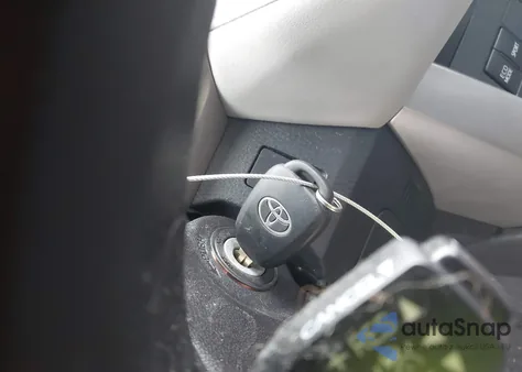 2017 Toyota Rav4 Xle from USA, damaged, VIN 2T3RFREV1HW565895